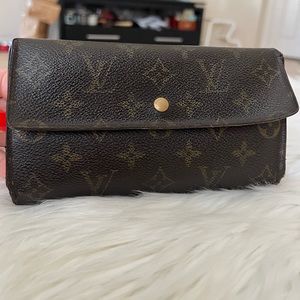 Louis Vuitton Monogram Wallet